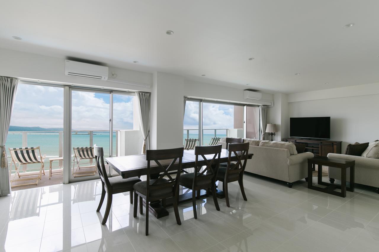Hideout Okinawa Uruma Εξωτερικό φωτογραφία